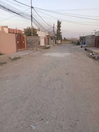 بعويزه خلف المدرسه • ٢٥٦م • واجهه ٨م