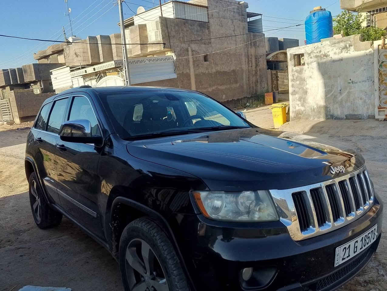 جراند شيروكي • ٢٠١١ • وارد امريكي