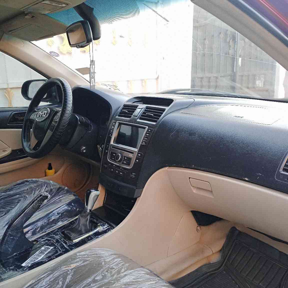 بي واي دي • ٢٠١٤ • جير عادي