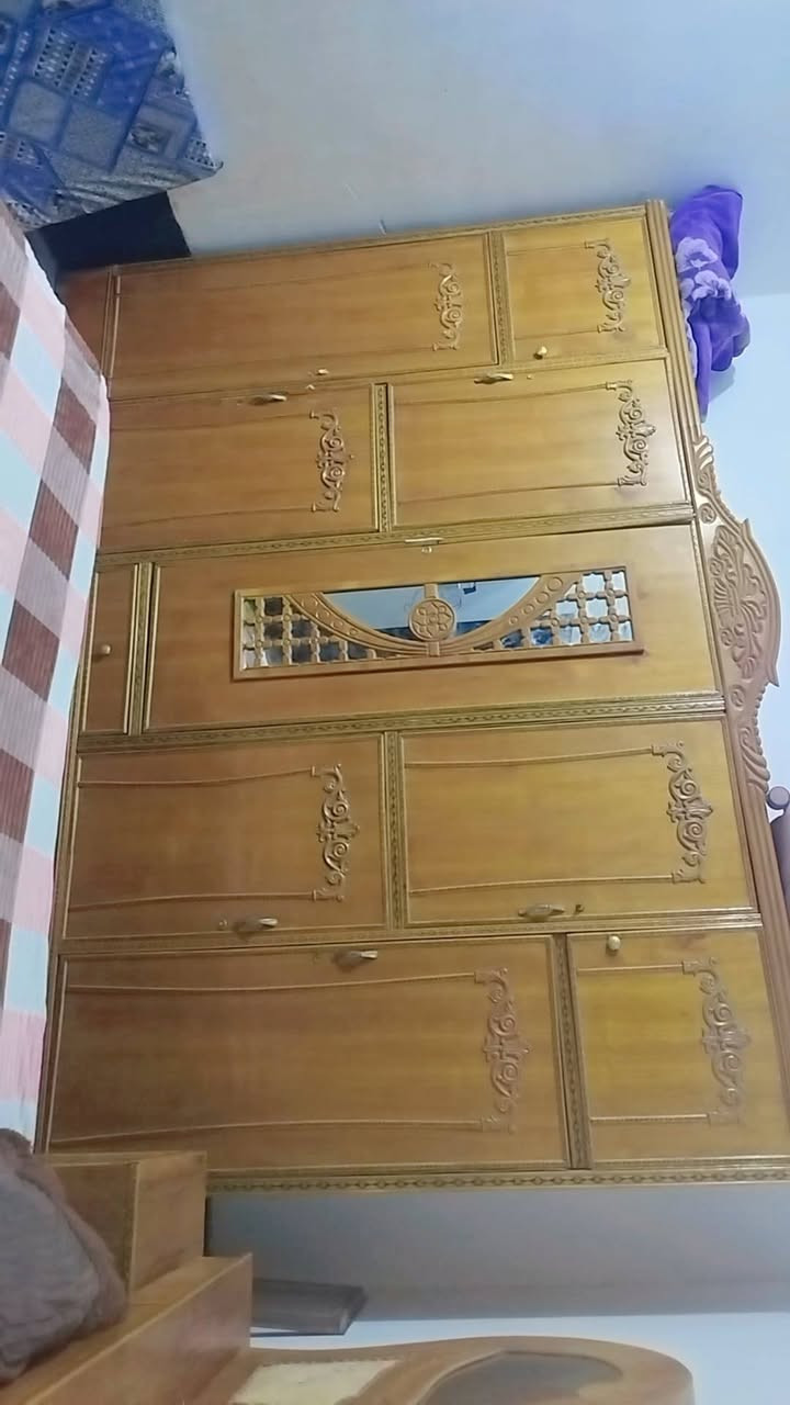 غرفه خشاب عراقيه لبيع سعر 500 وبيهه مجال
كربلاء الحر رياحي 
***********

