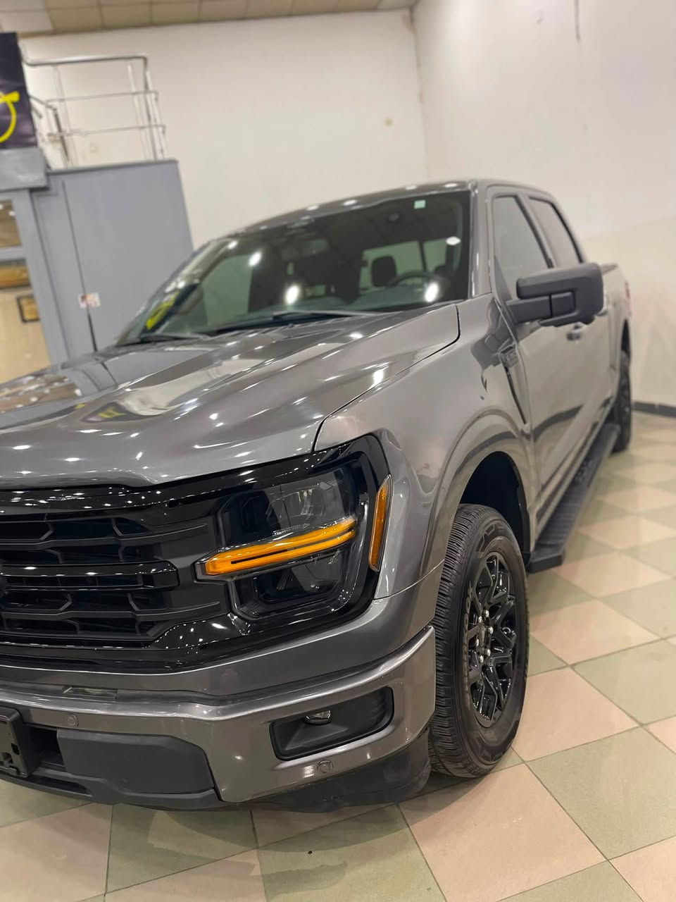 Ford f150
موديل 2024
نصّ بونيد صبغ 
6000مايل ماشى 
مكينه 2.7/تو ويل 
مكان أربيل 
موبايل /***********/
***********
سعر/320$
