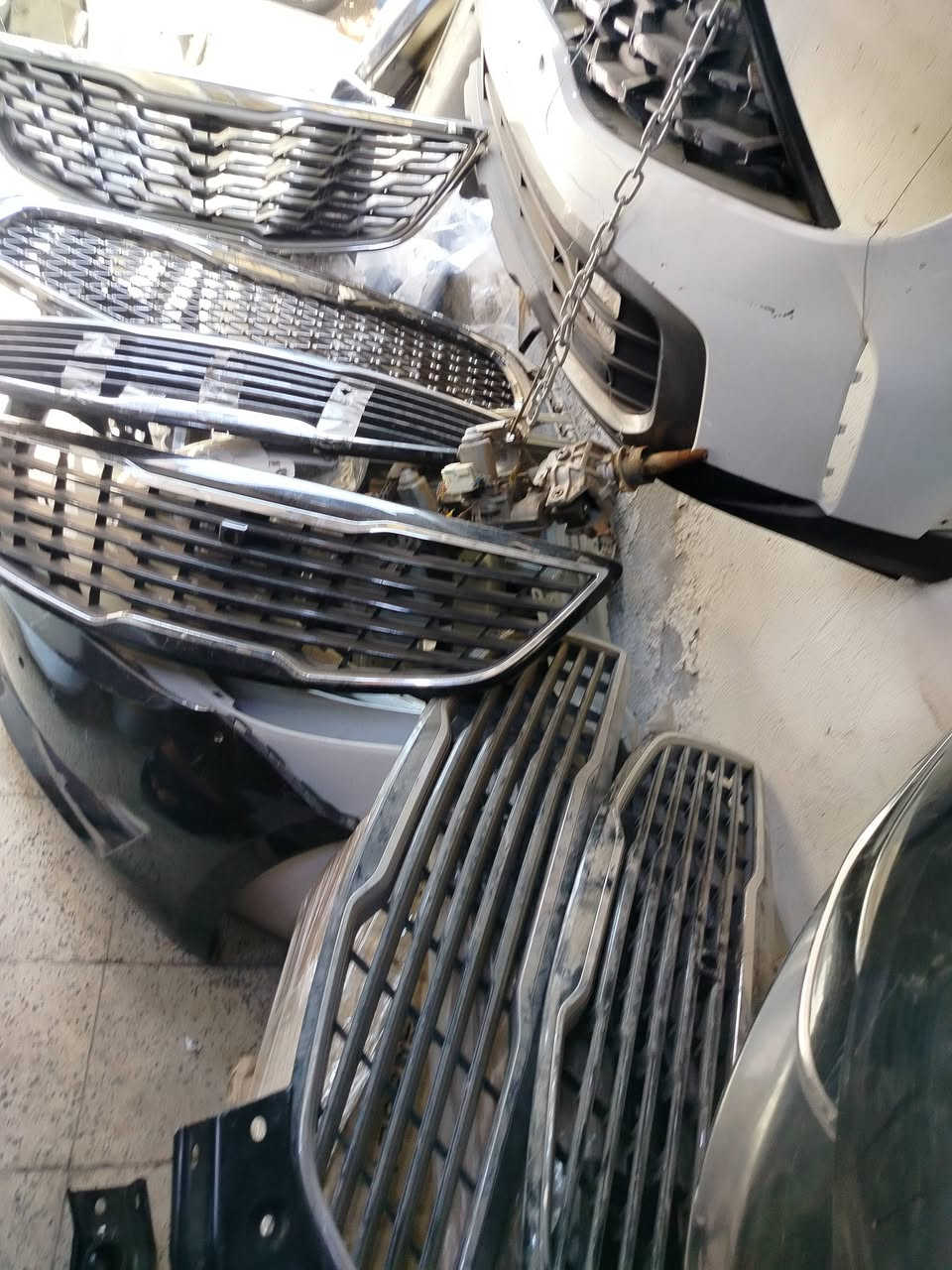 سوق بغداد القصر الابيض ***********
