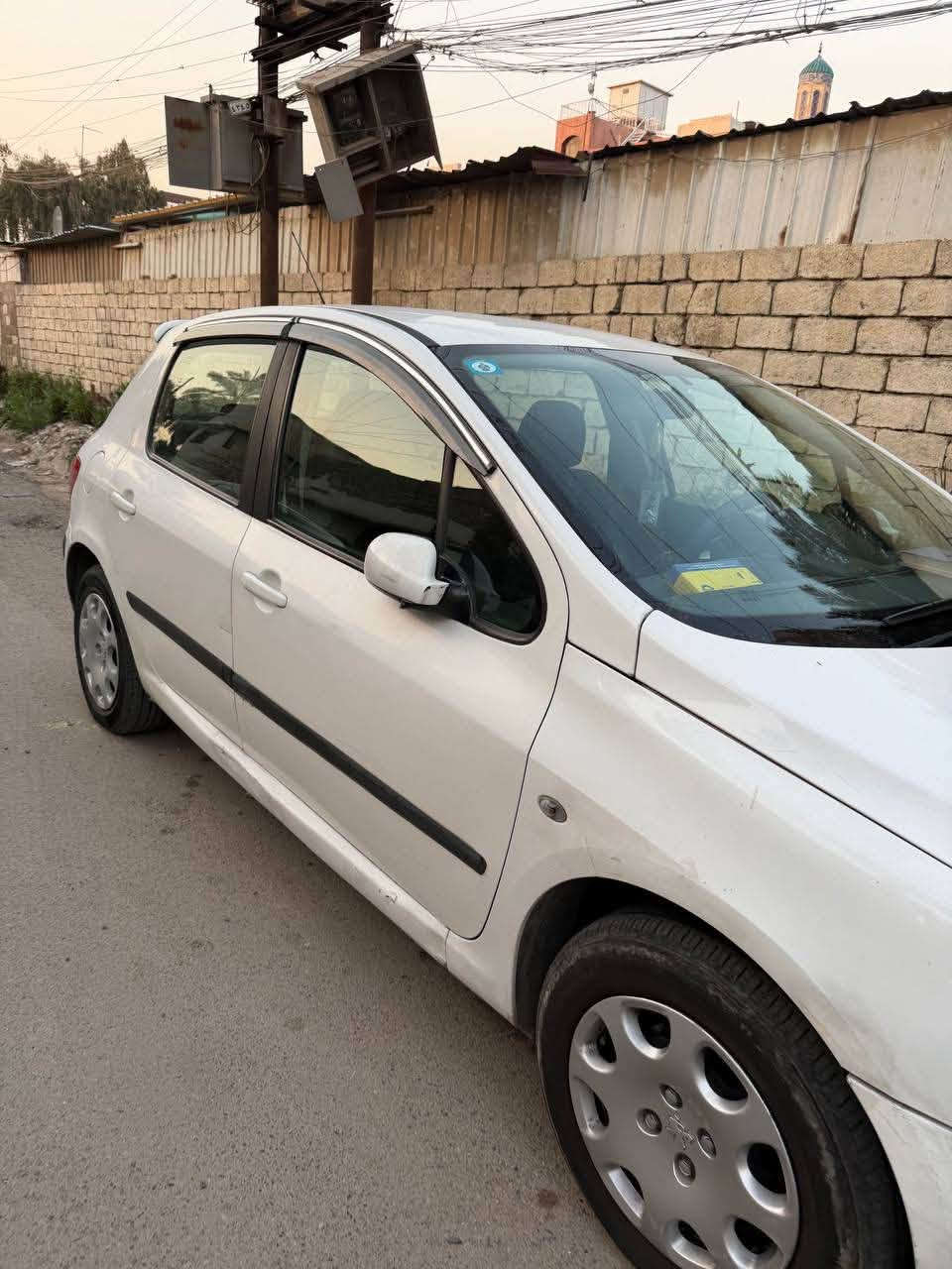 للبيع بيجو307 موديل 2005 مكينه 2000 رقم انكليزي ب اسمي 
مكانها بغداد 
***********
