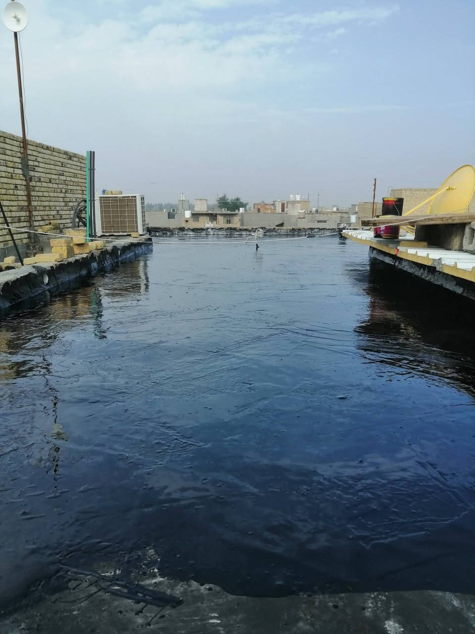 عمل كاف الزفت والفلانكوت وتراب لاصطح ومرد ماي وتصليطه وحفر اساس وتربيع وقاز وبناء الجفر وفرش سبيس وحدل شعندك خابر ***********
