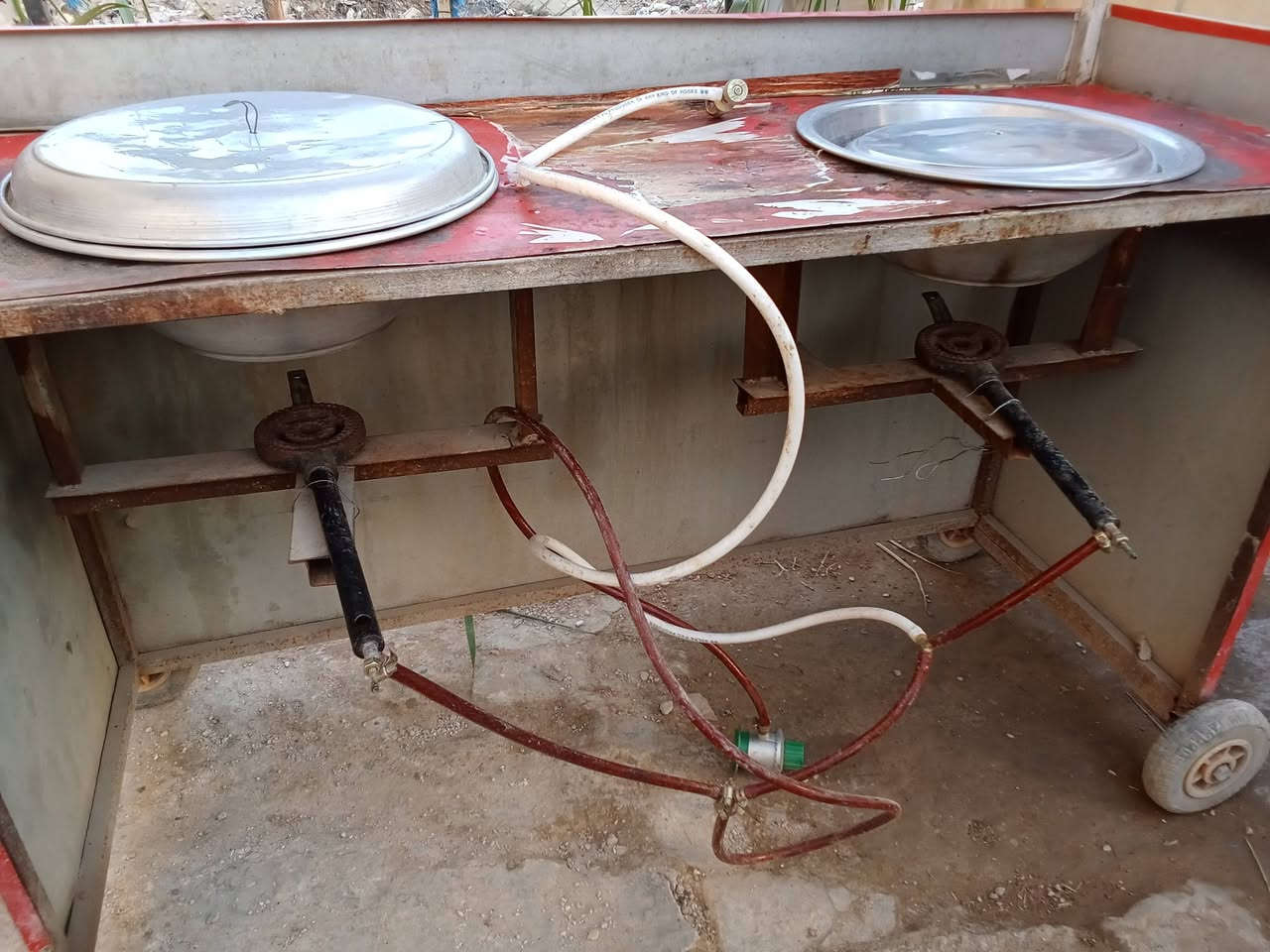 للبيع عربانة لبلبي بغداد مدينة الصدر نهاية حي طارق القديم ب200 الف
***********
