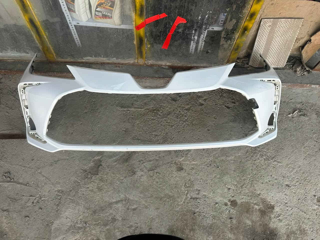 دعاميه اماميه للبيع بدون صبغ  فتح من سياره
استفسار 
***********
