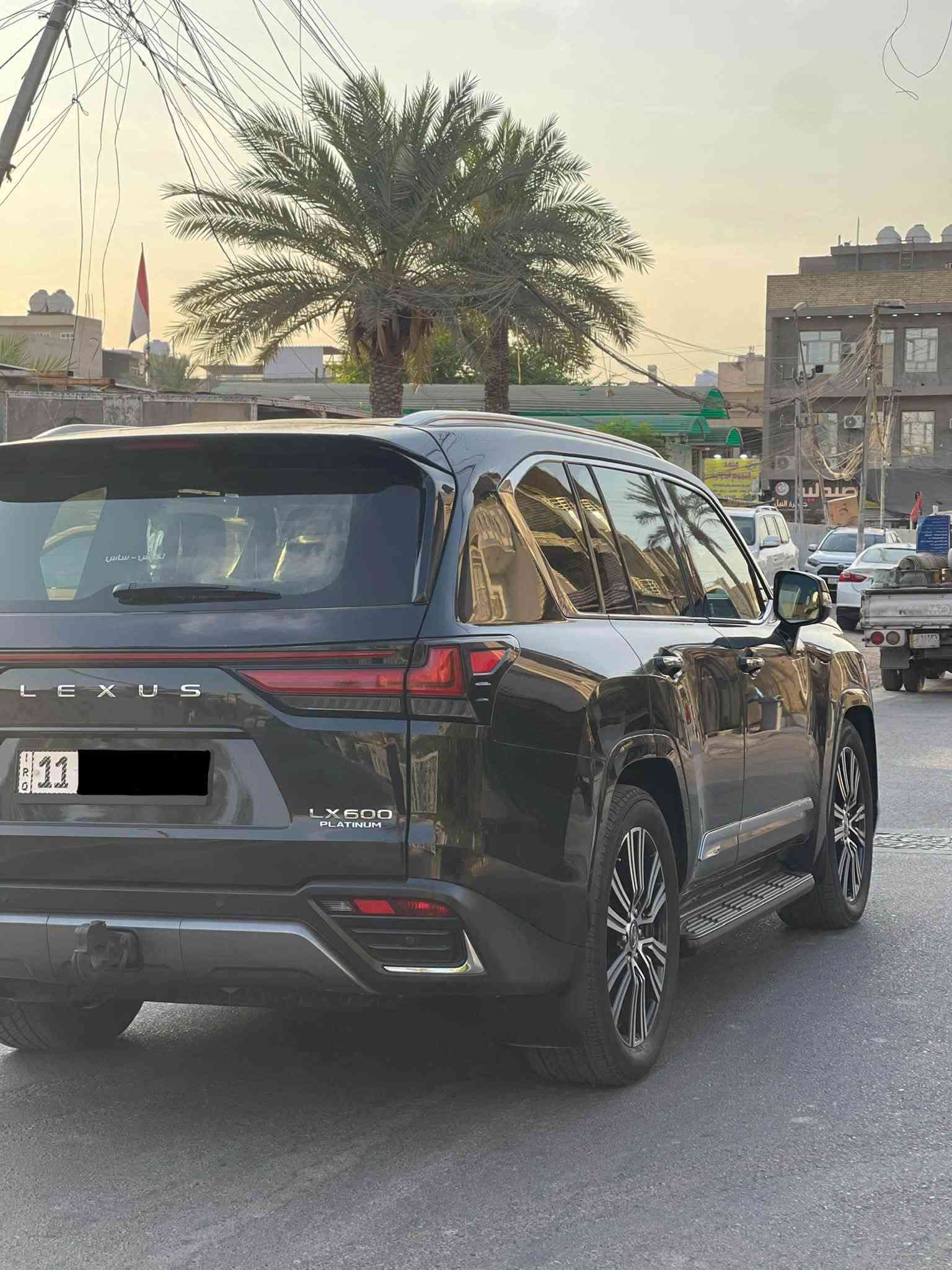 لكزس ساز ام • ٢٠٢٣ • رقم بغداد