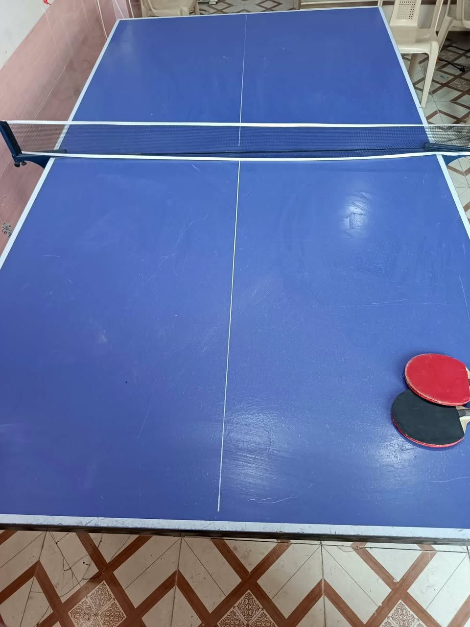 السلام عليكم ورحمة الله
متوفر منضده كامله بيها شبكه و ركتات و طوبتين 
سعره 225
تواصل عل هذا الرقم *********** بي وتساب
