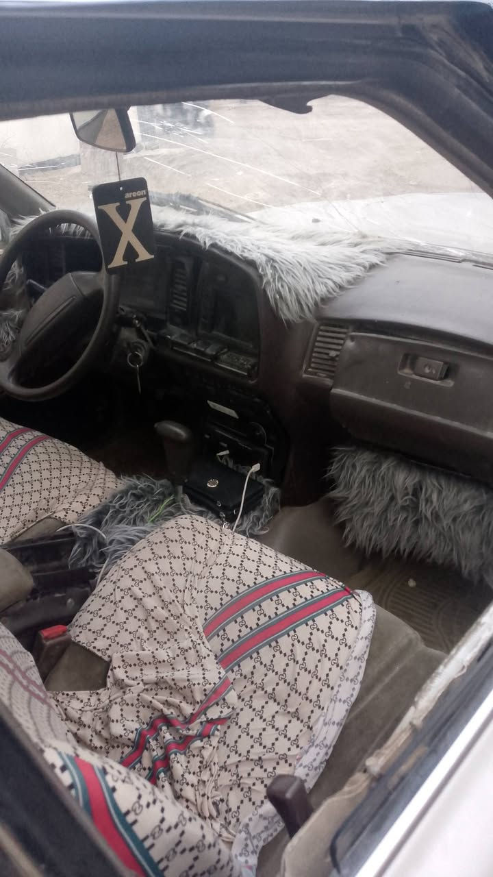 سلا عليكم هارتوب البيع مستعجل عليه موديل 92 كير ومحرك خير من الله رقم نبار  سعر 18ورقه وبيه مجال *********** صلاح الدين الدجيل
