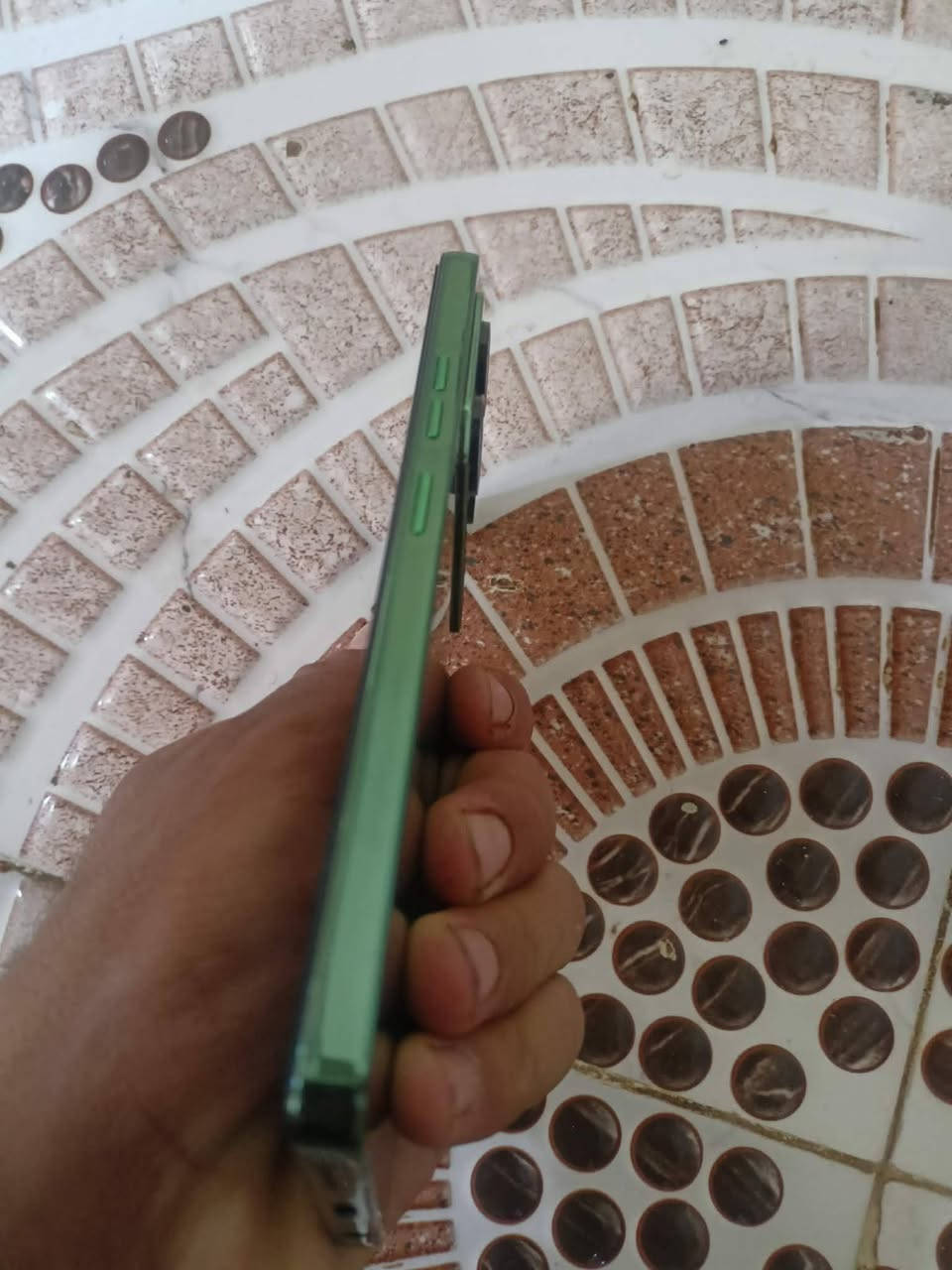 تكنو بوفه برو • ذاكرة ٢٥٦ • رام ٢٤