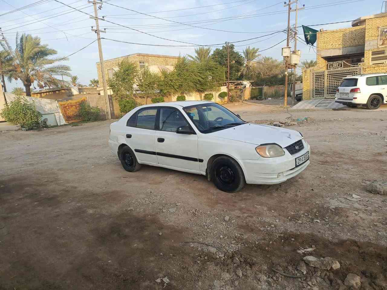 اكسنت فيرنا مديل٢٠٠٤  ترايها لزاخو نشطه بلمشي وناعمه  مابيها حادث ولاصبغ  بس طخه بجاملغ وهلالات معمرات  غرفه نضيفه كهربائيات شغاله كامل عل بلاد بس كيج حماوه عطل تخم تاير صدر جديد اقتصاديه بلبانزين اكثر من السايبه محرك بي خيط تبخير رقم وسنويه جدد لل31 بسمي  العنوان كوت شارع النفط معروظه ب30ورقه وبيها مجال لشرايه بسيط  وشكرا...........***********
