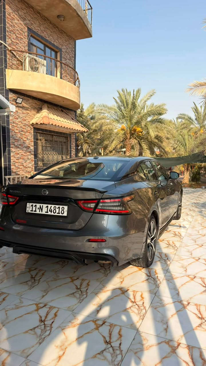 السلام عليكم Nissan maxima 2019 S 
نيسان مكسيما مديل ٢٠١٩ مواصفات السيارة ستاندر حساس امامي ،بصمة، كشنات كهرباء ، تشغيل عن بعد، ابل كار بلي 
واندرويد اوتو

ماشيه ١٢٧،٩٦٤ كم او ٧٩ ميل
السيارة وارد امريكي حادثها امامي موضح بالصور ورقم الشاصي موجود
بنيد وجاملغ صبغ وبارد
السيارة نظيفة ودواخلها كلش حلوة 

رقم الشاصي
1N4AA6AV4KC380627

السيارة بأسمي رقم بغداد مشروع وطني تكدر تحولها بأسمك بأي محافظة انه حولتها بالبصرة 

السعر ١٣٥$ بيها مجال بسيط للشراي 

المكان البصرة ابو الخصيب حمدان
هذا رقمي موجود واتساب
***********
