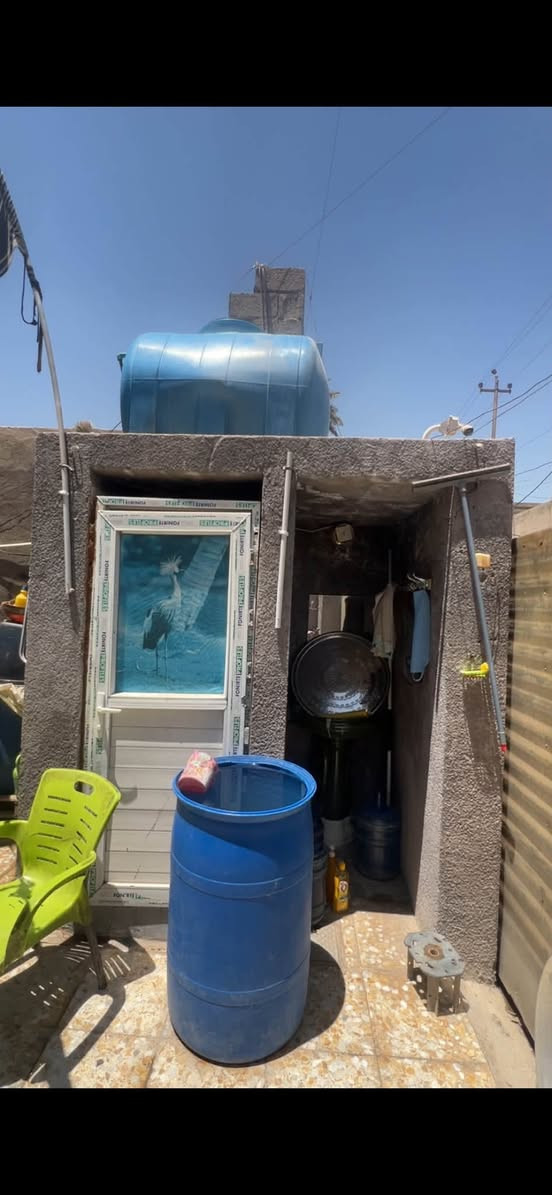 سلام عليكم بيت بزعفرانيه نهايه الأربع شوارع  بناء سندويش بلكامل البيت نهايه اربع شوارع شارع ابو العز ابو الكباب ومخلي موقع البيت 100 متر زراعي بي سند سعره 55 وبي مجال ***********
