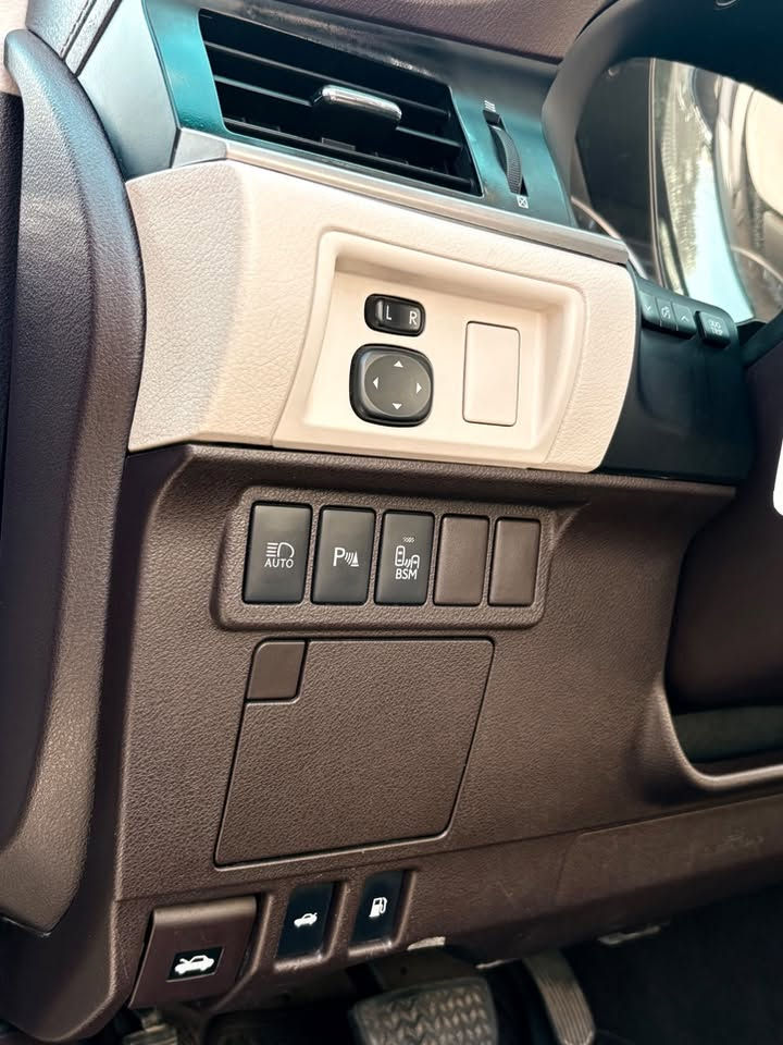 لكزس ES350 • ٢٠١٨ • بدون صبغ