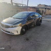 فورتي ٢٠١٧ سياره بيه فقط لبنيد ربعه صبغ  وهنا صار بيه لباب وجاملغ وضحا...