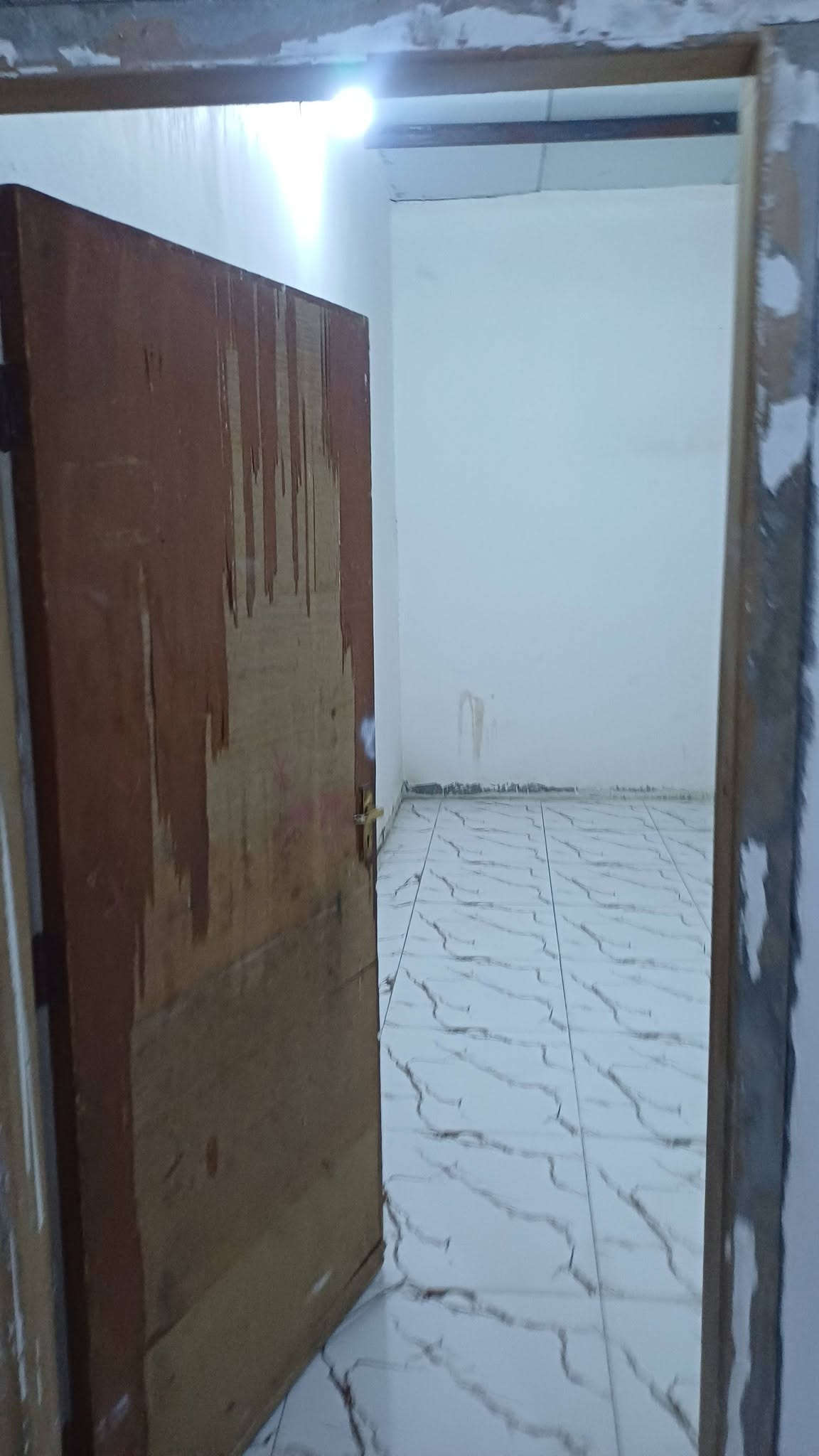 بيت للإيجار • حيانية • شارع لقاد