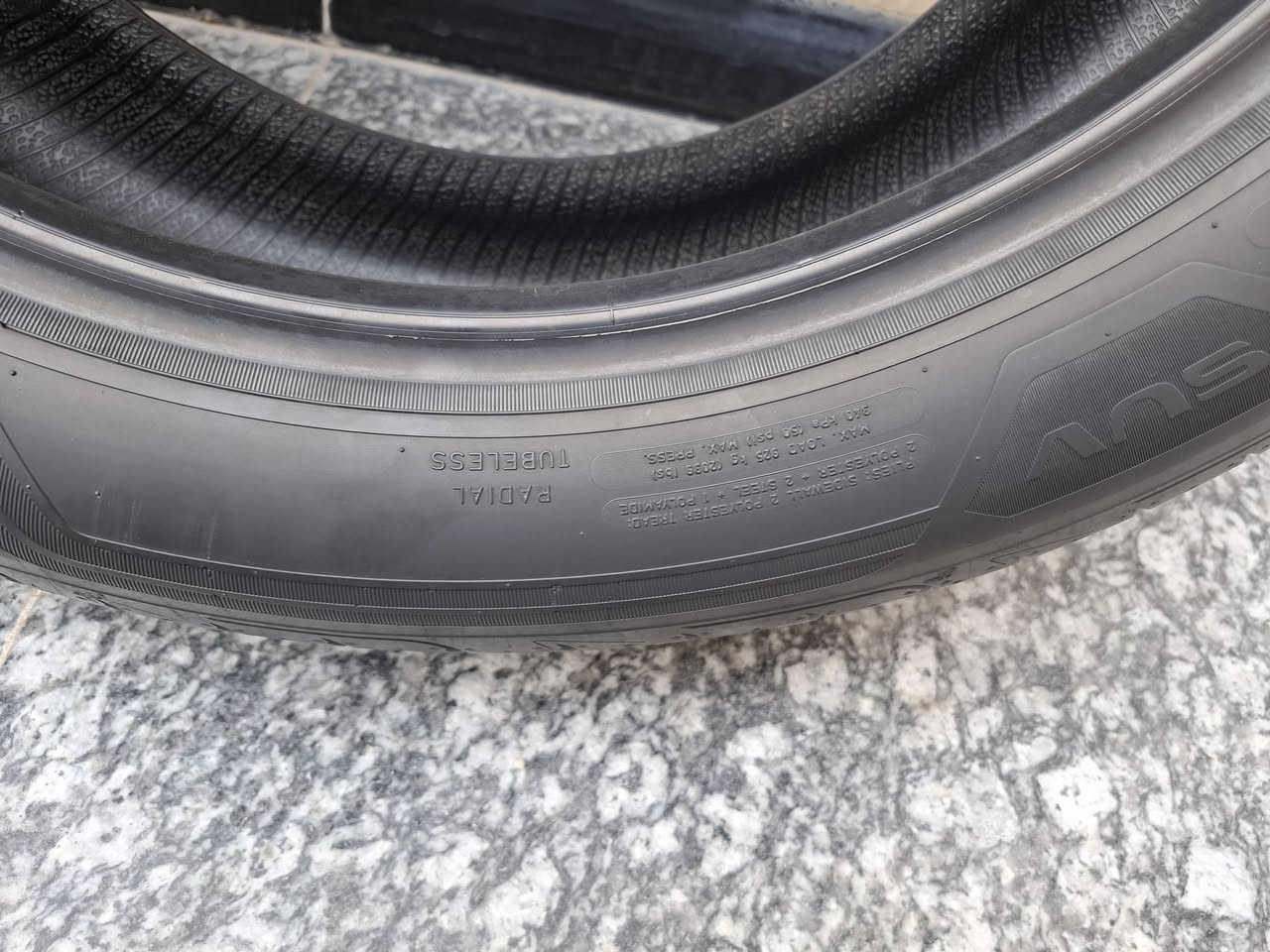 زوج تاير • جود يير • 235/55R19
