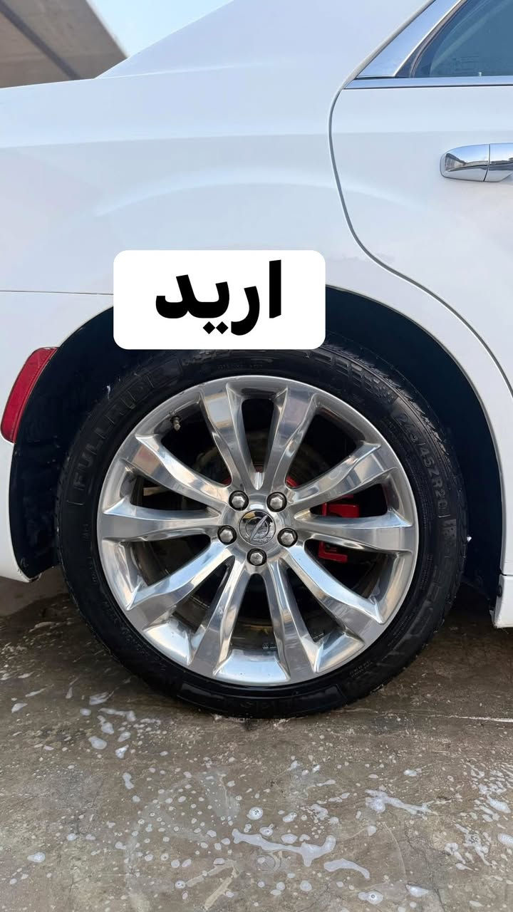تايرات جديد • حجم ٢٠ • جنطات
