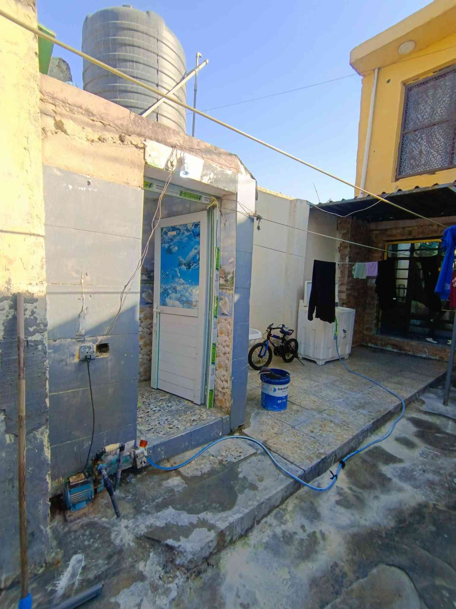 سلام عليكم توفر عندي بيت زراعي سند 117للبيع بغداد البلديات مساحه البيت 110متر جبها 4نزال26 طابق ونص البيت سقف مالته مترتين و70 الولد يبيعه مثل قطعه ارض بسعر مناسب جداً المنطقه كامله كل الخدمات مي مجاري كهرباء تبليط موقع البيت البلديات الضباط خلف الصحفيين قرب مدرسة زين القوس منطقه حي الامير للاستفسار اكثر *********** سعر خاص رد واتساب ماسنجر حسن للعقار

نص مكتوب في الصور:
- ONAX