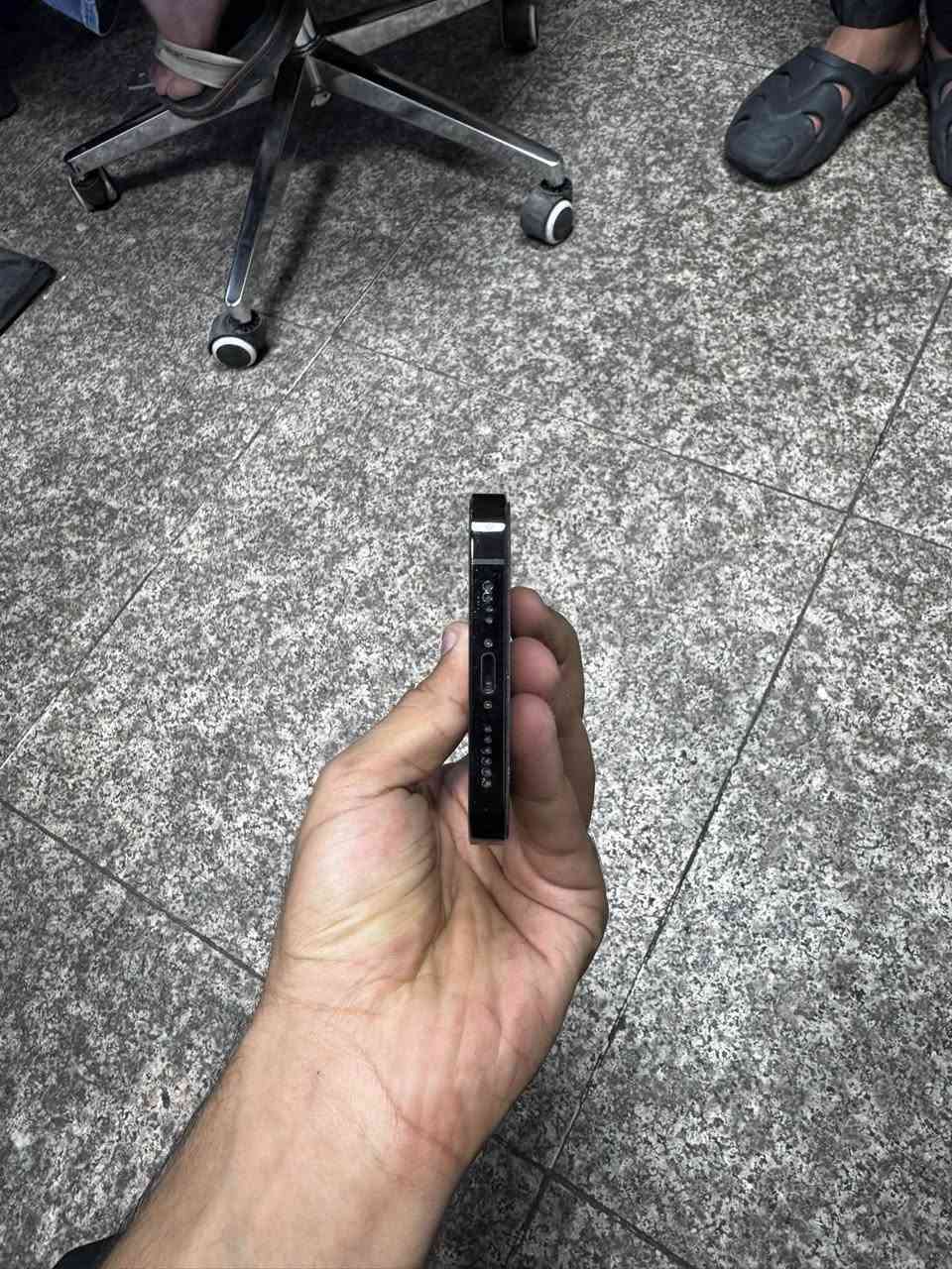 ايفون ١٤ برو ماكس • ٢٥٦ • ظهر مبدل