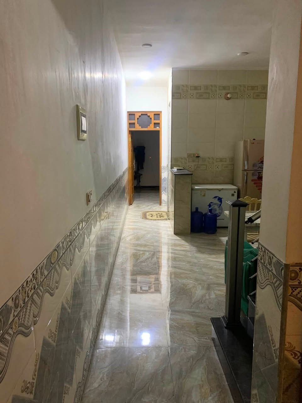 سلام عليكم بيت البيع مساحة ١٠٠زراعي٢٥ سند كاع ابو علي الدراجي ٥في٢٠ملحق الراسة بشارع ١٥ بناءدرجة اول ملاحظة بيت فارغ***********

