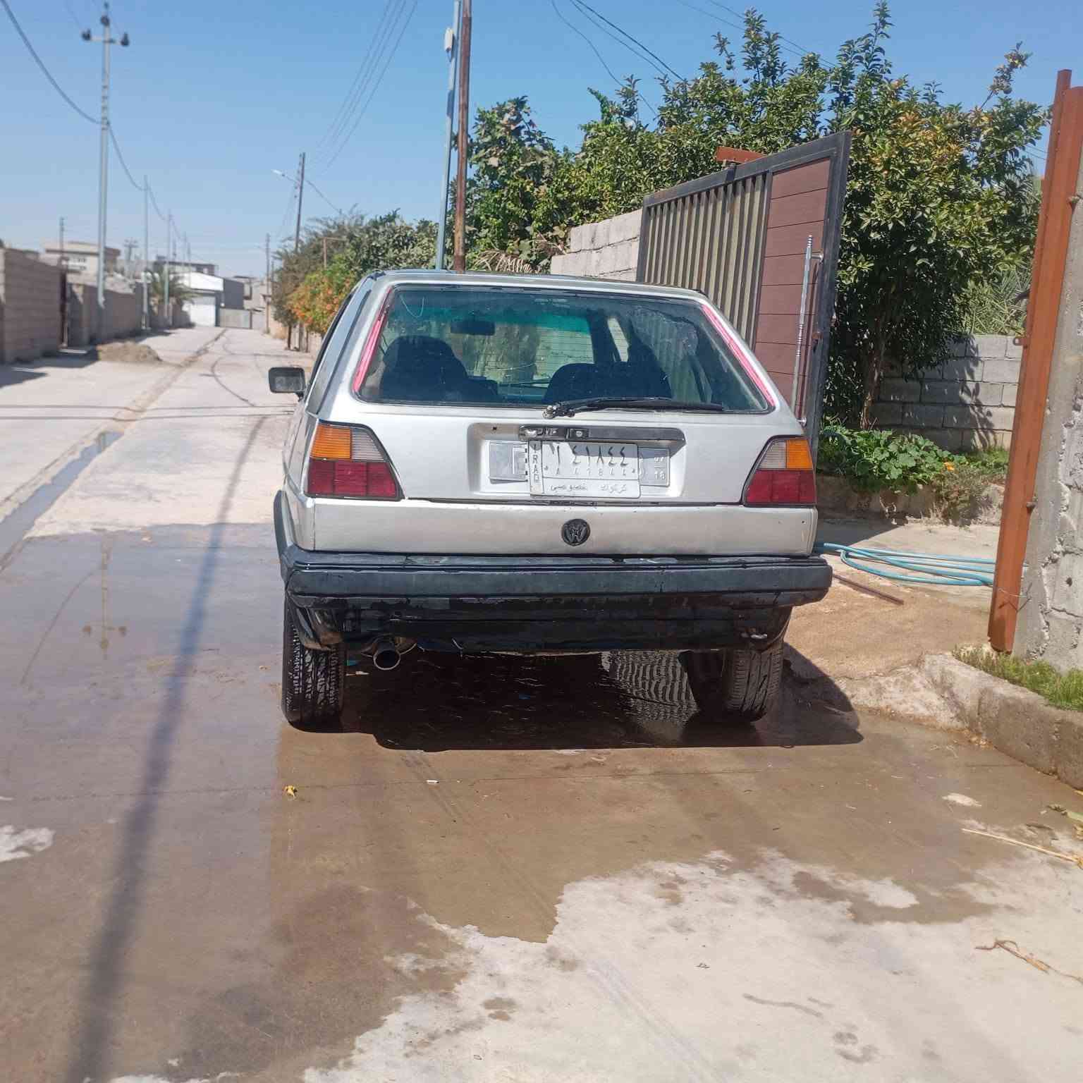 كلوف موديل 86
اليف عاج منتهيه19
شرط الوكاله ول تحويل
السياره نضيفه بمعنه الكلمه 
ترايك البصره
موقع السياره كركوك الحويجه ناحيه العباسي 
السعر20وبيه مجال للطيبين
رقم‏‪***********
