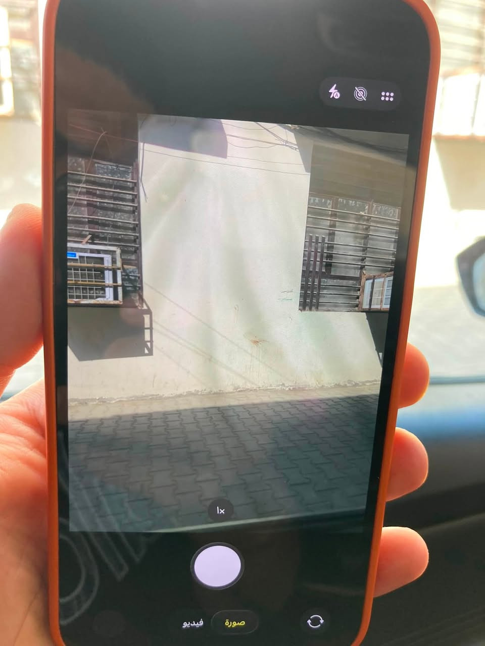السلام عليكم ايفون ١٣ برو ماكس نموذج m
256 مساحة شاشة مبدله اصليه ولفيس ايدي واكف ولكامره شويه بيه ضل يعني من طك صوره ميبين مكاني جادريه سعر٤٥٠ رقم ***********
