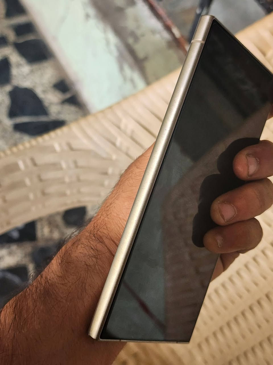 سلام عليكم سامسونك s24 الترا ذاكره 512 شرق اوسط دبل سيم كرت كامل ملحقات كارتونه وكيبل مامفتوح جهاز جديد حيل بغداد رقمي ***********

