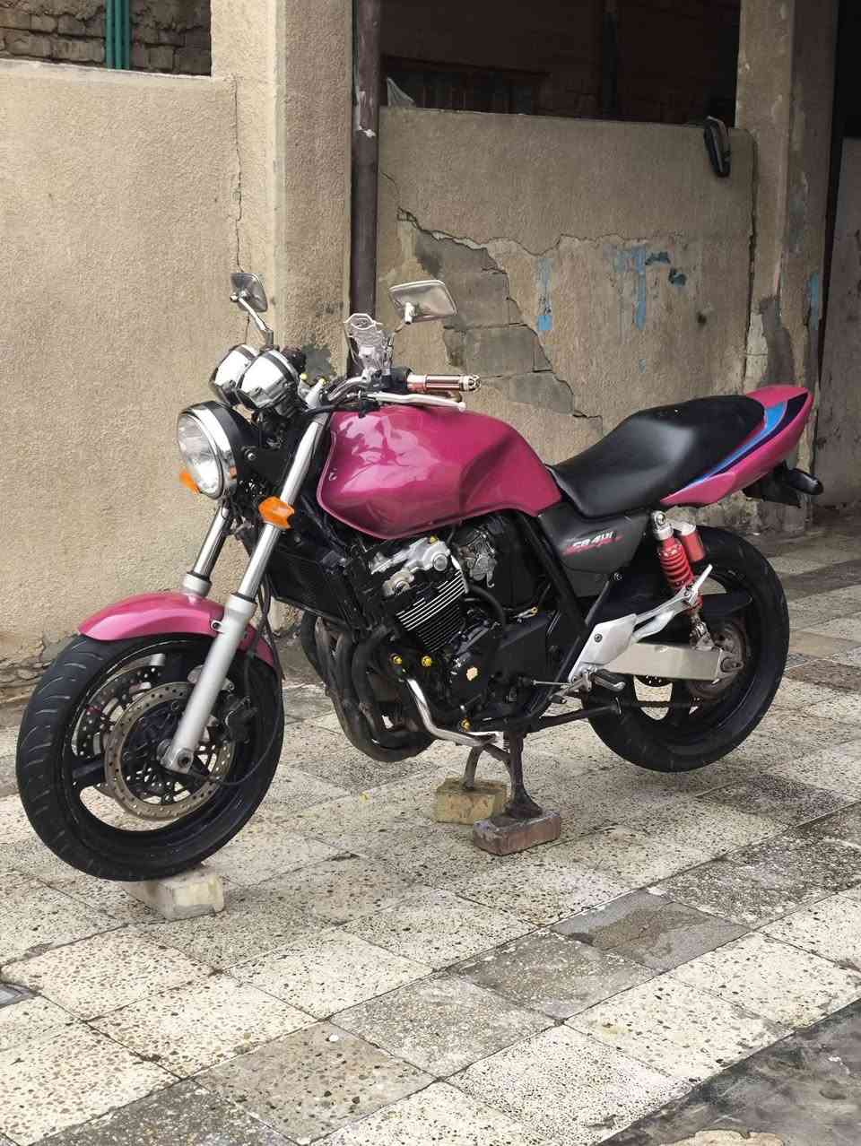 سيبي 400 • مرخص • معدل