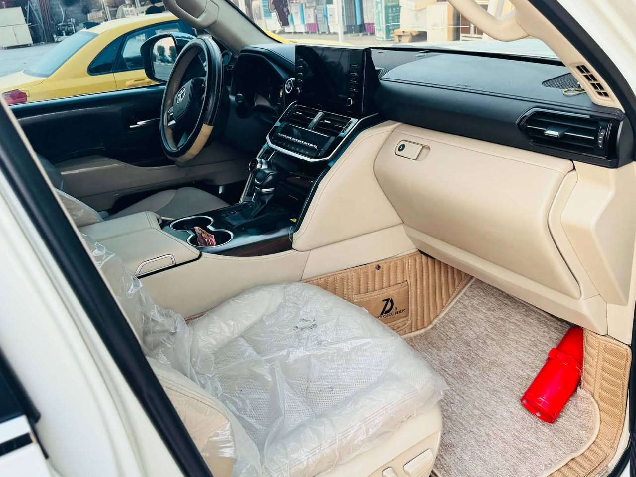 لاندكروز. 22 شركة ساز ماشيه 80 كفاله عامه. عده صبغ بدعاميه لخلفيه اثر شخط شبر واحد  السعر 625 هاي رقم *********** مكان بابل المسيب
