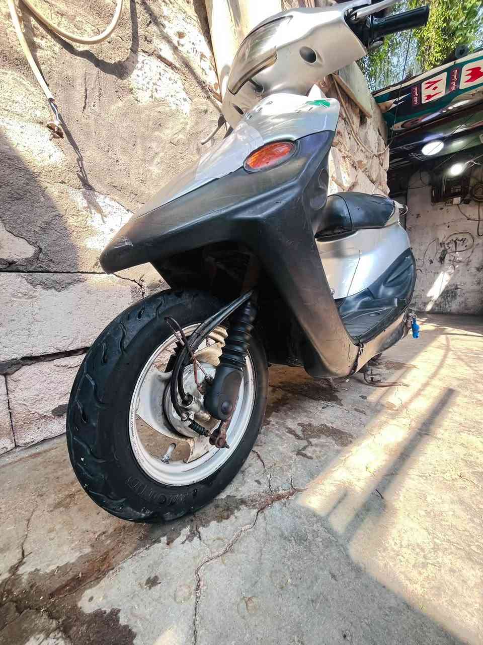 تسعه • نضيفه • تايرات جدد