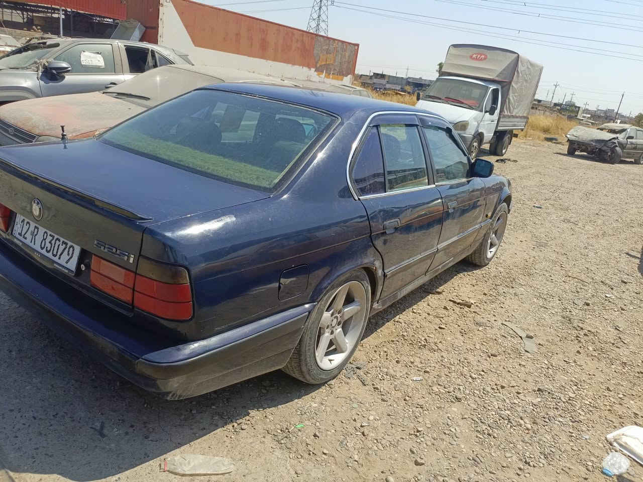 السلام عليكم BM 525
رقم نينوى مسطرة سنويه 2030

موديل 91 شرط التحويل شرعي بالموصل 

كير عادي ،،، محرك كبس شرط 

كهربائيات كلها شغال ما عدا كيلومتر 

جامات كهرب ،،، سيارة حسب معرفتي بلا ضرر

يمكن بيها خفايف ،،، سلايت شغال 

تبريد ماكو ،،، وعندك أكثر من ثلاثين صوره 

للعلم ما اعرف بالبي ام ولا تفاصيل البي ام 

راوسته بسيارة واخدت فرق وحاليا لازم ابيع 

البي ام للضرورة احكام 

السعر 35

تلفون *********** بيها واتساب 

         ***********

الموقع موصل حي التأميم 

                      أخوكم أبو عبد الحي
