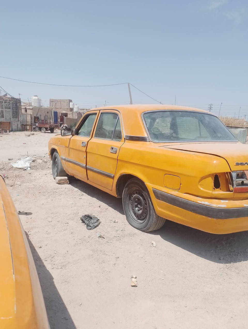 فولكه تكسي رقم بغداد راعيهه بسوك ابسنويه مكينه ونجي جديده شرط كسل سيدان تخم تاير جديد السعر 13عوزهه بس كير.***********
