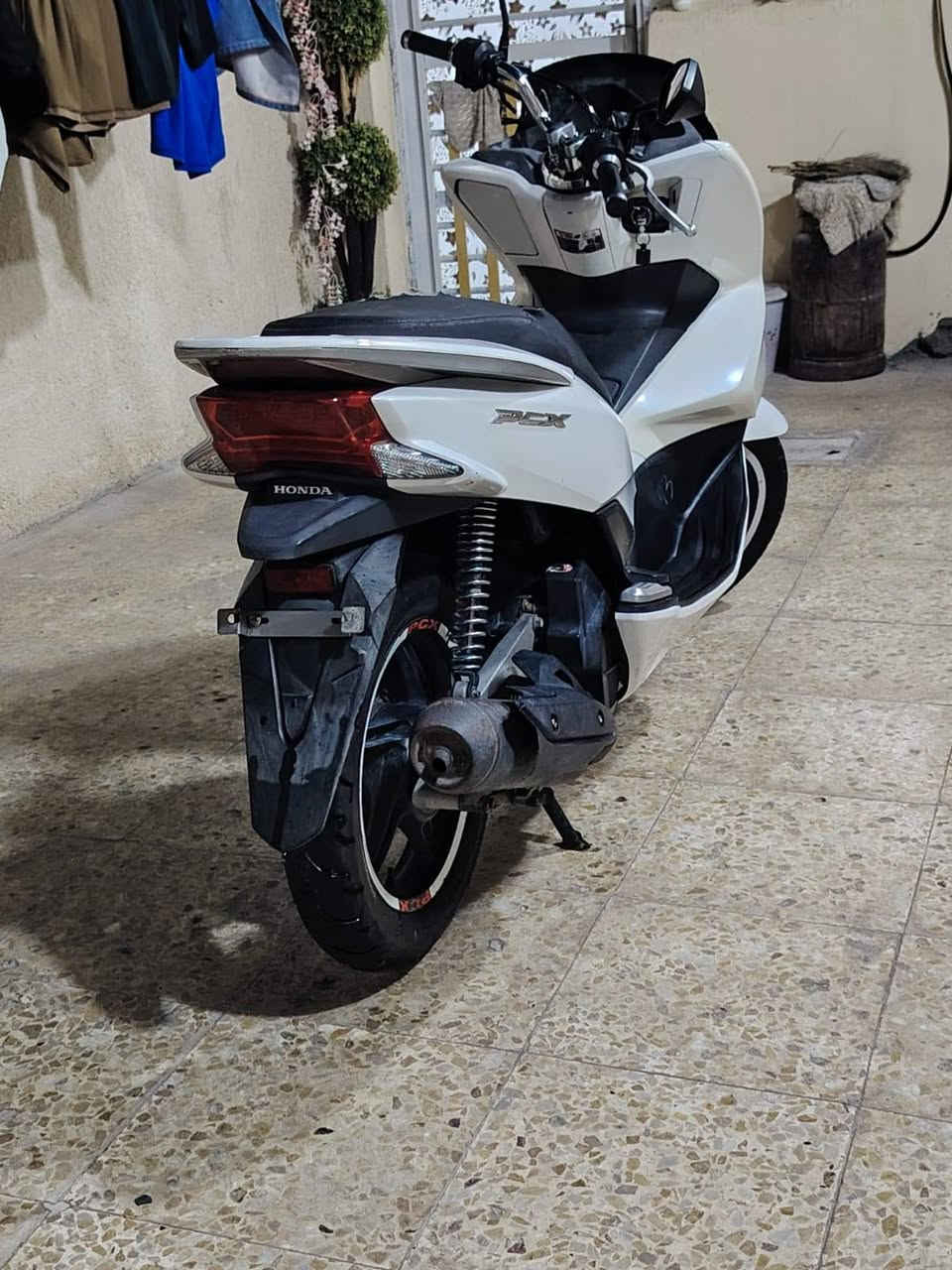 السلام عليكم دراجه بي سي اكس للبيع ياباني جيب فيتر وتعال المكينه مكفوله الدراجه نضيفه كلش السعر 12ونص بيهه مجال المكان شهداء العبيدي الثانيه الإتصال ***********

