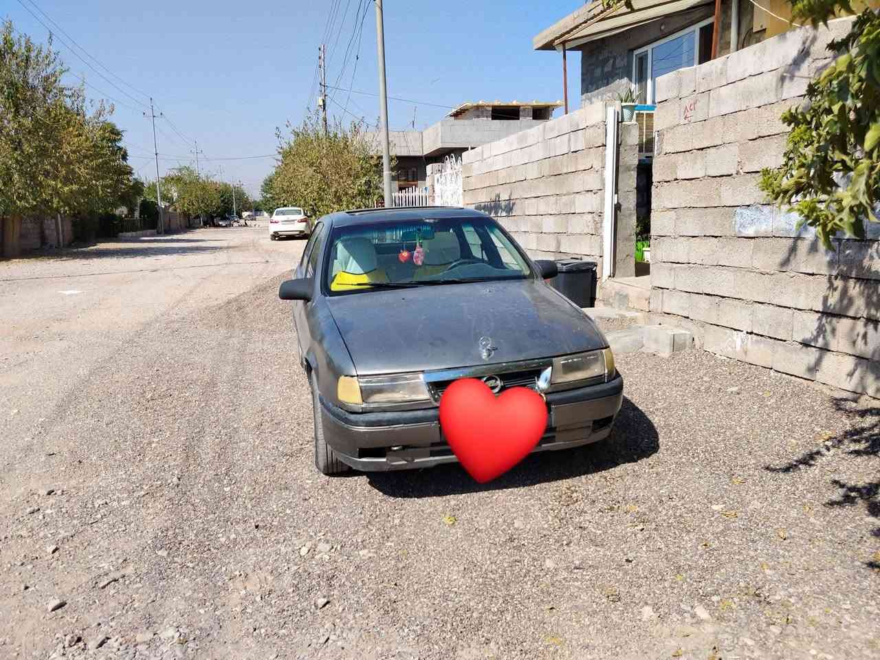 سەرەتا بەناوی خوای گەورە
ئۆپڵ بۆفرۆشتن ماڵی دۆست بی ڕزاوی لۆک لۆک ماوەتەوە 
بێ تەقەوڕەقە جوار تایەو ویلی لۆکی لەژێرە گێڕو مەکینەی 
بەشەرت پاڕم ئلاستیکی هەولێری عەسڵیە بەشتەرت هەموگیانی تازەیە ناوی جوانە بۆفرۆشتن پەیوەندیمان پێوابکەن..
***********بۆزانیاری نرخ تەلەفۆن بکەن ئەگەر موشتەری نێل بۆ سیعر تاقی کردنەوە تێل مەکەن لەگەڵ ڕێزم
لەسەرئیزنی ئەدمینی گوڵ🌹
