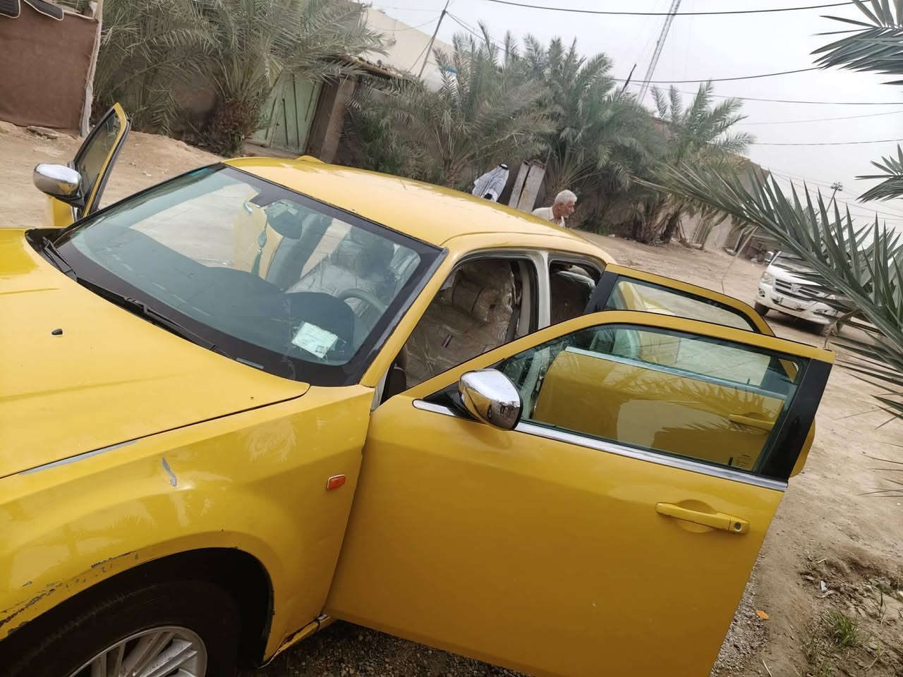 سلام عليكم اوباما مديل 10 فول  اربع جوكات 
رقم بغداد مشروع وطني حداديه تخم تاير جداد
دوخل عسلي  مكاني نجف مناذره سعر 110 
رقم موبايل ***********
