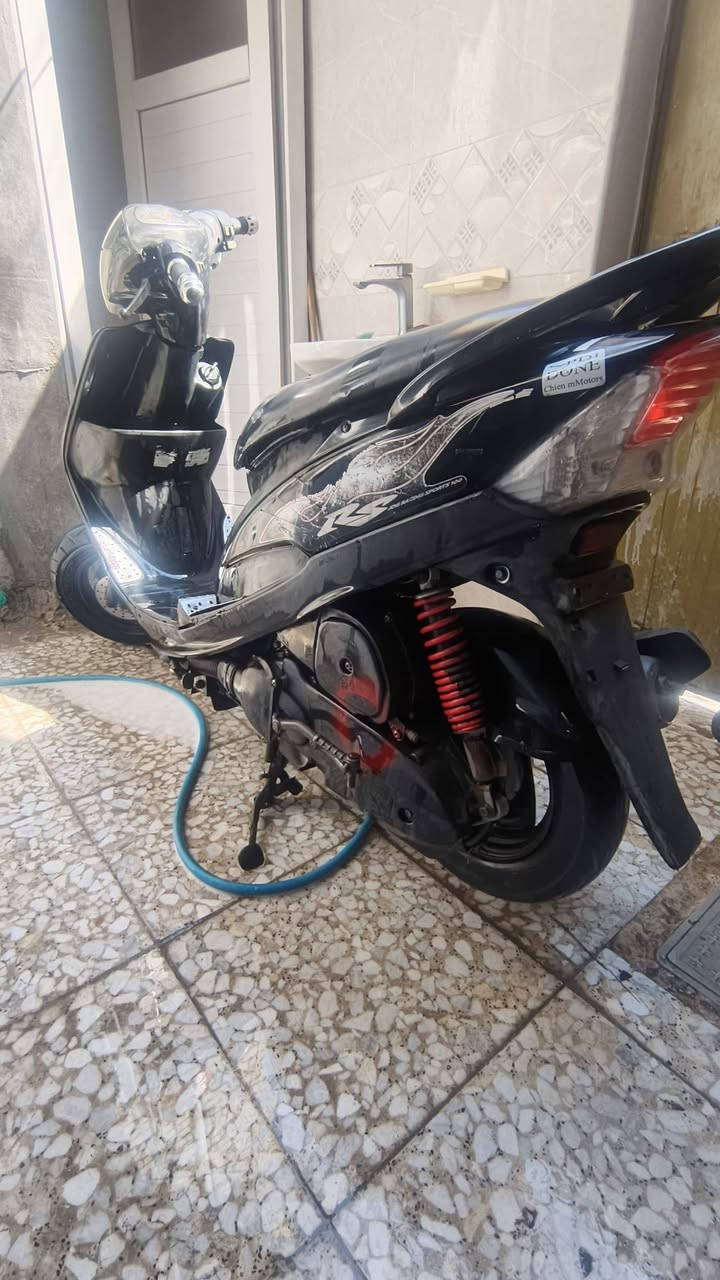 دراجه ماكس ما ناقصه اي شي كفرات بلادي مختم والدواخل مختمه سعر 600وبيه مجال بغداد مدينه الصدر *********** فقط واتساب متواجد
