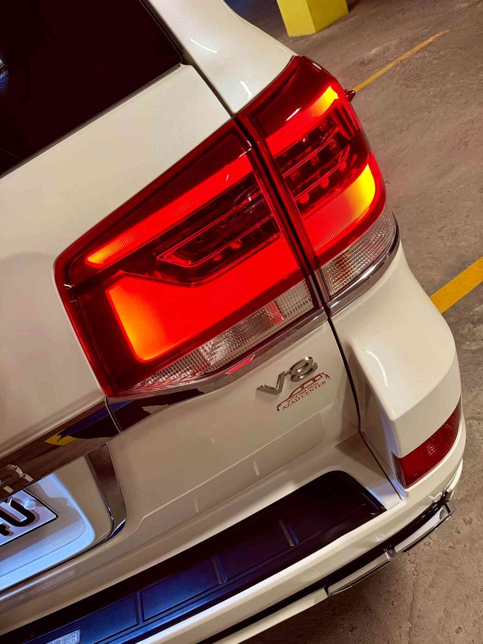 {{{{{  يا الله  }}}}}
تيوتا لاندكروزر   2020   GXR  ساز باب اول  💎  V8  💎

شرط   دعامى  ل دعامية   كولشى  مايى بدون اى ملاحضة

سعر   -  538     /   تلفون  -   ***********

ماشى   56000  الف كم     

مواصفات   فولل فول   ساز باب اول  💎 V8 💎

{ بصمة - گيج ليكزز - 3 شاشة - جلد - شحن لاستيكى 
- تشغيل عن بعود - كوشنات كهربائى 3 دگم - حساس
- سندوق شفط - تحديد سورعة - مركزى - بعد }
_____________________________________________
