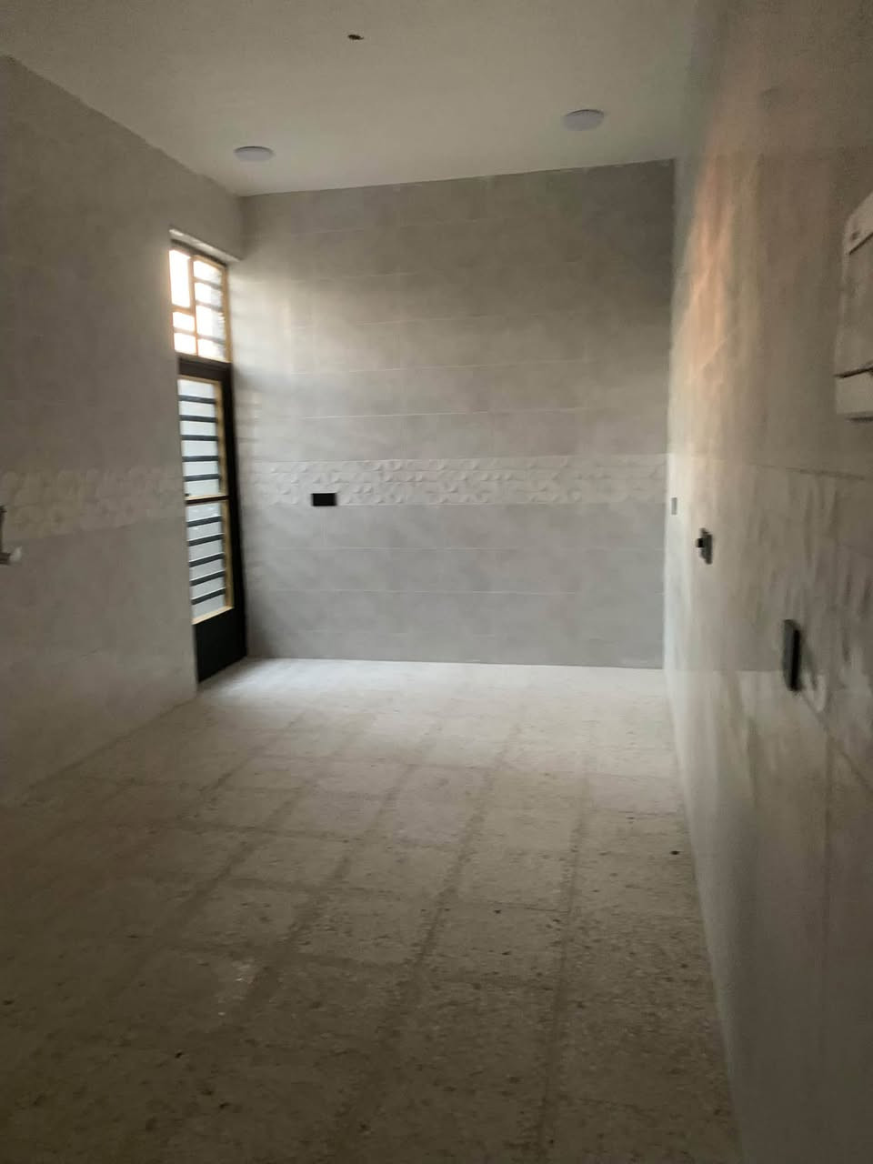 قرب جزيرة بغداد • ٦٥م • سند ٢٥