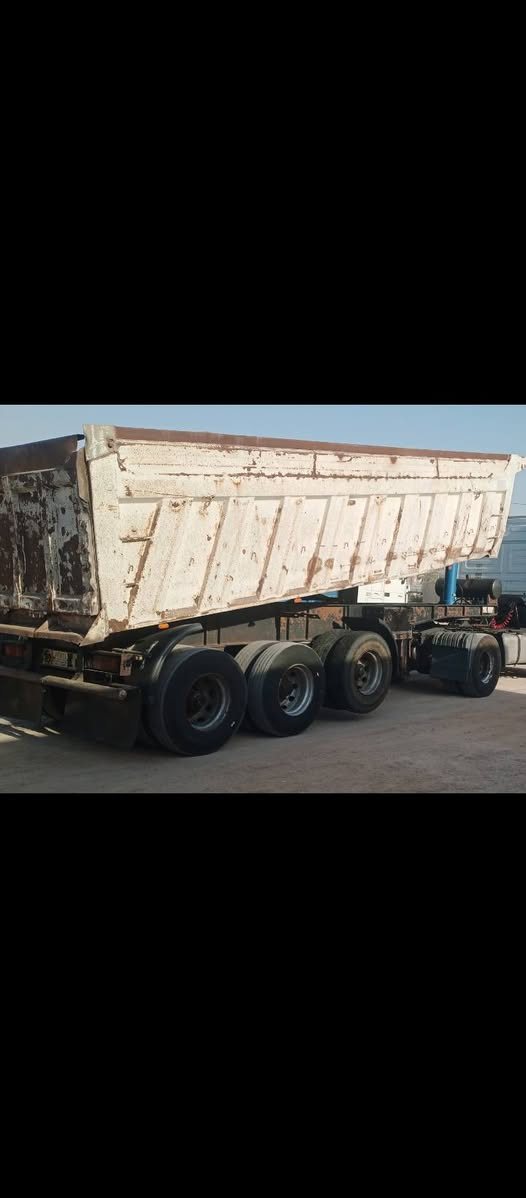 السلام عليكم عربانه قلاب وزمه البيع  ذرعه 30متر ويه تعلاوه مكان بصره هارثه  رقم الهاتف ***********
