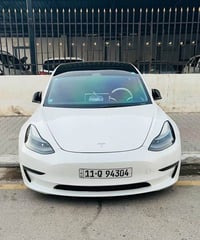تسلا 2023 • بدون ايرباك • 62 الف كم