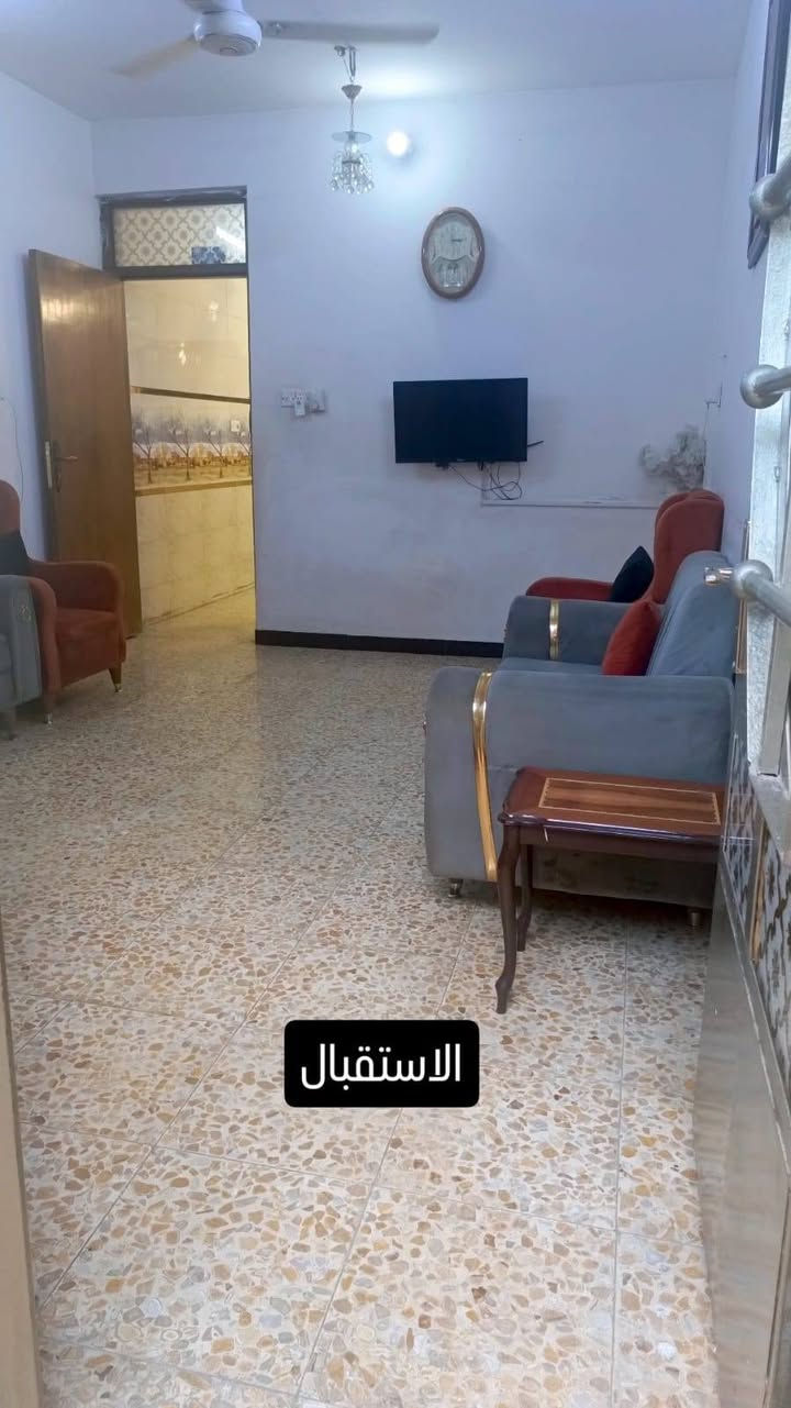 دار للبيع في منطقة الخطيب الزراعي شارع خوله المساحه 55م
طابقين ونص. 

الاتصال :-  ***********

واتساب :- ***********
