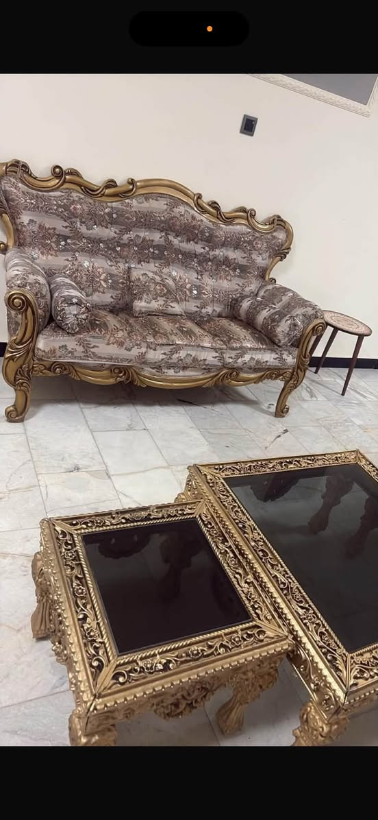 كنب • ١٠ مقاعد • استعمال شهرين