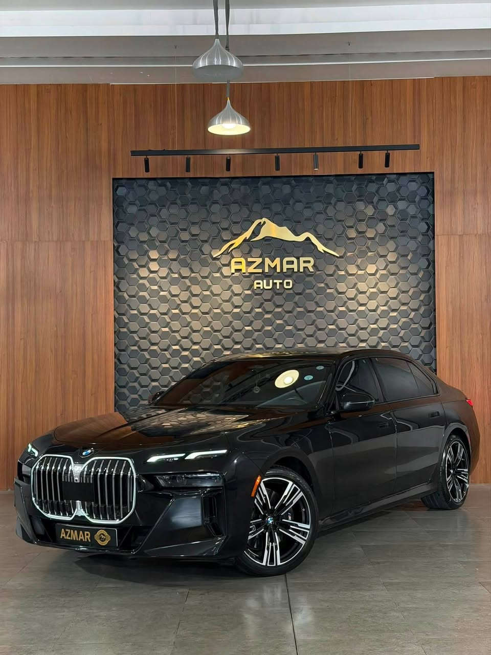 فخر الصناعة الالمانية 🇩🇪
BMW 740i 💎 الكرستالة
‎ارخص سعر بكل العراق 🔥
موديل : 2023
ماشية : 18 الف ✅

مواصفات السيارة فول الفول 
ابواب شفط
بنوراما Sky lounge
جكات
سماعات Bowers & wilkins
داتاشو
ناضور بيها
‎تشغيل عن بعد
رادار امامي و خلفي
اوتو بارك
٤ كامرات
صندوك شفط
انارة كرستالة متعددة الالوان
كشنات جلد 
كشنات تدفئة و تبريد
ستيرن هيتر
كشنات كهربائي
كشنات ميموري
ويالة M بلادية
ستيرن M بلادية
شاشة بالابواب الخلفية(تحكم مواصفات السيارة)
تصاميم (My mode) تبديل الاوضاع
اوتو هولد
تحكمات كامل الستيرن
تغير اشكال الكيج
مواصفاتها متخلص و بعد هواية متنذكر

السيارة مرقم و جاهز  و عليها كتاب تضليل تحويل او وكالة بشرط
السيارة وارد امريكي كد الشبر كارت فقط بدون دواخل بدون ايرباك 🔥

للاستفسار : ***********
العنوان : السليمانية المعارض الجديدة شركة ازمر اوتو معرض رقم ٣٤
