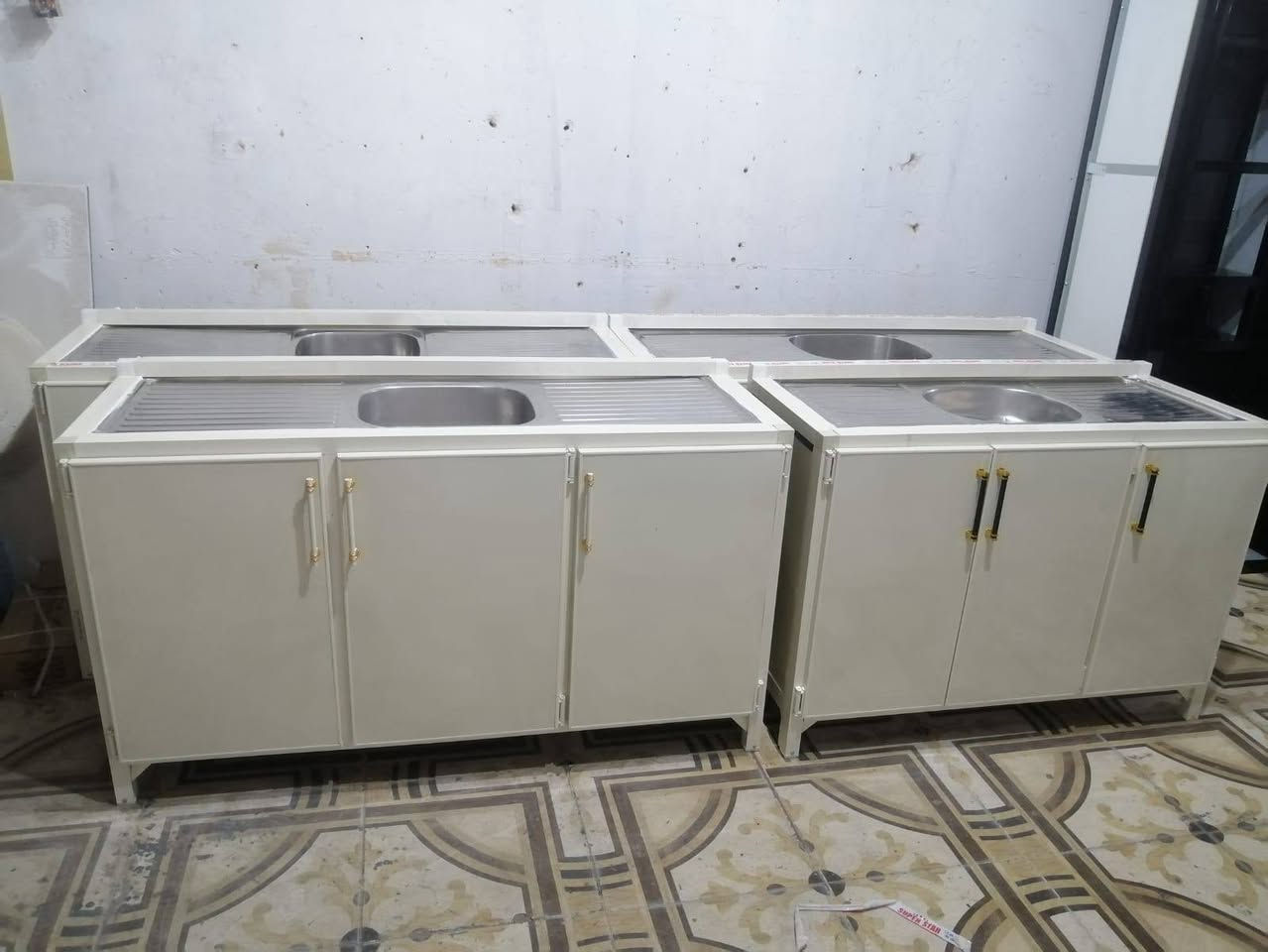 جديد سنك مترونص125الف
كونتر 3 متر ب 525الف ***********

سنك مترو30مرمر ب115الف
