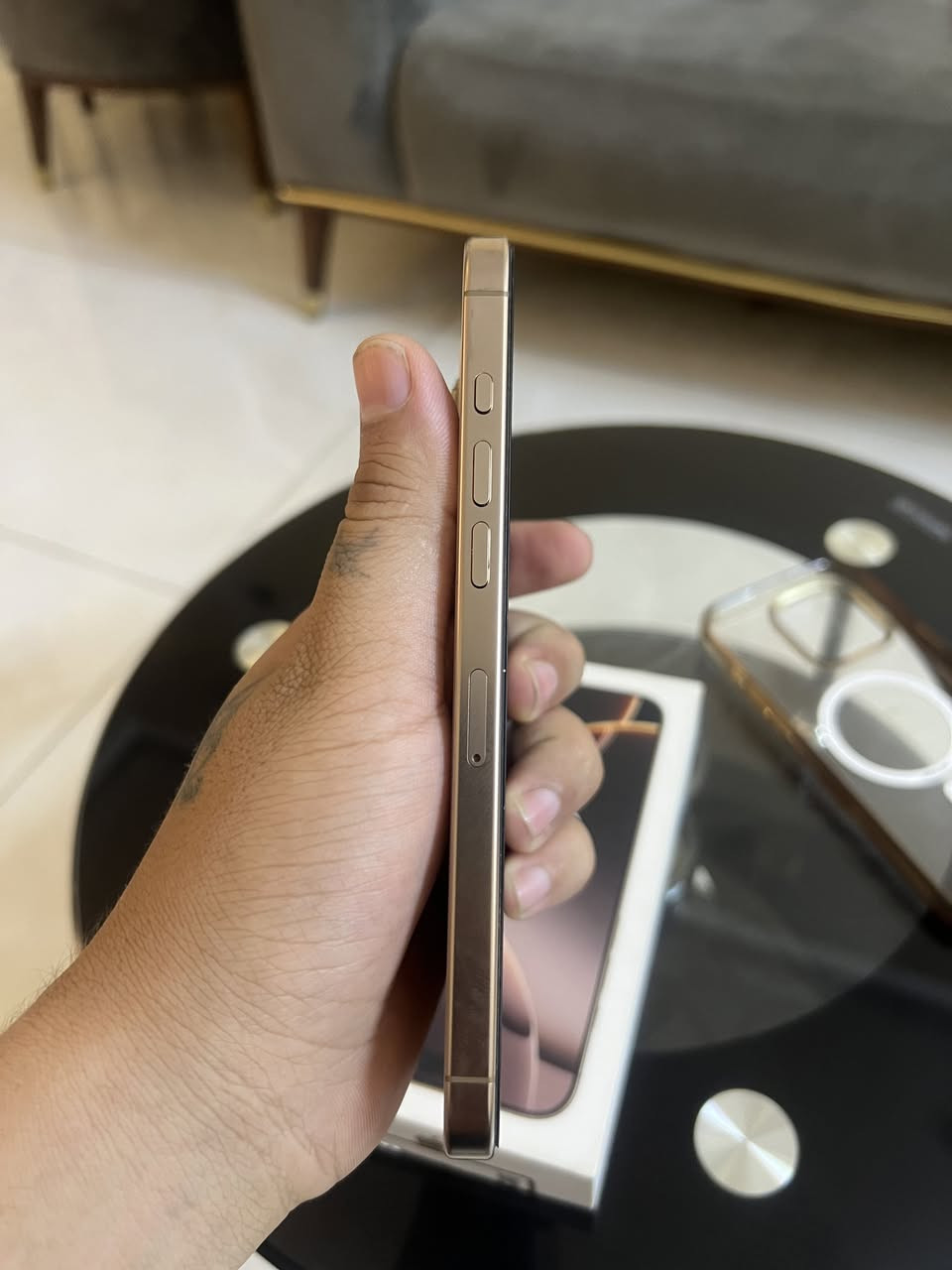 ايفون 16 برو ماكس بلاد مكفول بطارية 90 سعر 1235 قفل كلش بذون اي عملة نهايتة لا تعامل  ماستر شرق اوسط نضيف مكفول من اي مشكلة شراي خاص مكاني بغداد امين ثانية 

***********
