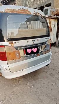 فتون ٢٠١٠ • فضي رصاصي • رقم بغداد