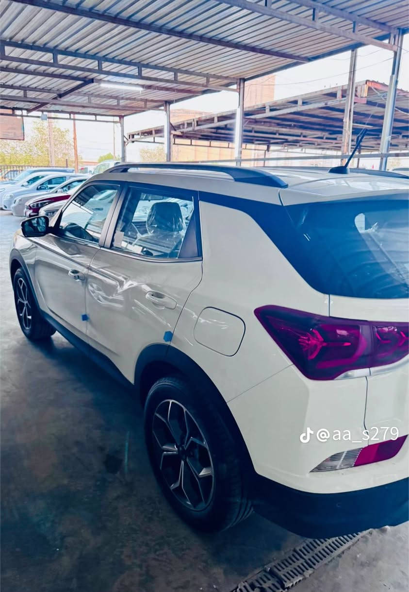 KORANDO 2025 🚘
سانغ يونغ كوراندو
🇰🇷 صناعة كورية | وارد حديث
✨ المواصفات:
• موديل 2025
• محرك 1.5 تيربو
• 4 سلندر
• قوة 163 حصان
• قير أوتوماتيك 6 سرعات
• دفع أمامي
• حساسات أمامية وخلفية
• إضاءة LED
• روف ريل
• داخلية جديدة ومغلفة
• لون أبيض لؤلؤي 🤍
• سيارة صفر كيلو متر 
💰 السعر: 230$ مع لوحات 
215$ $بدون 
***********
***********
