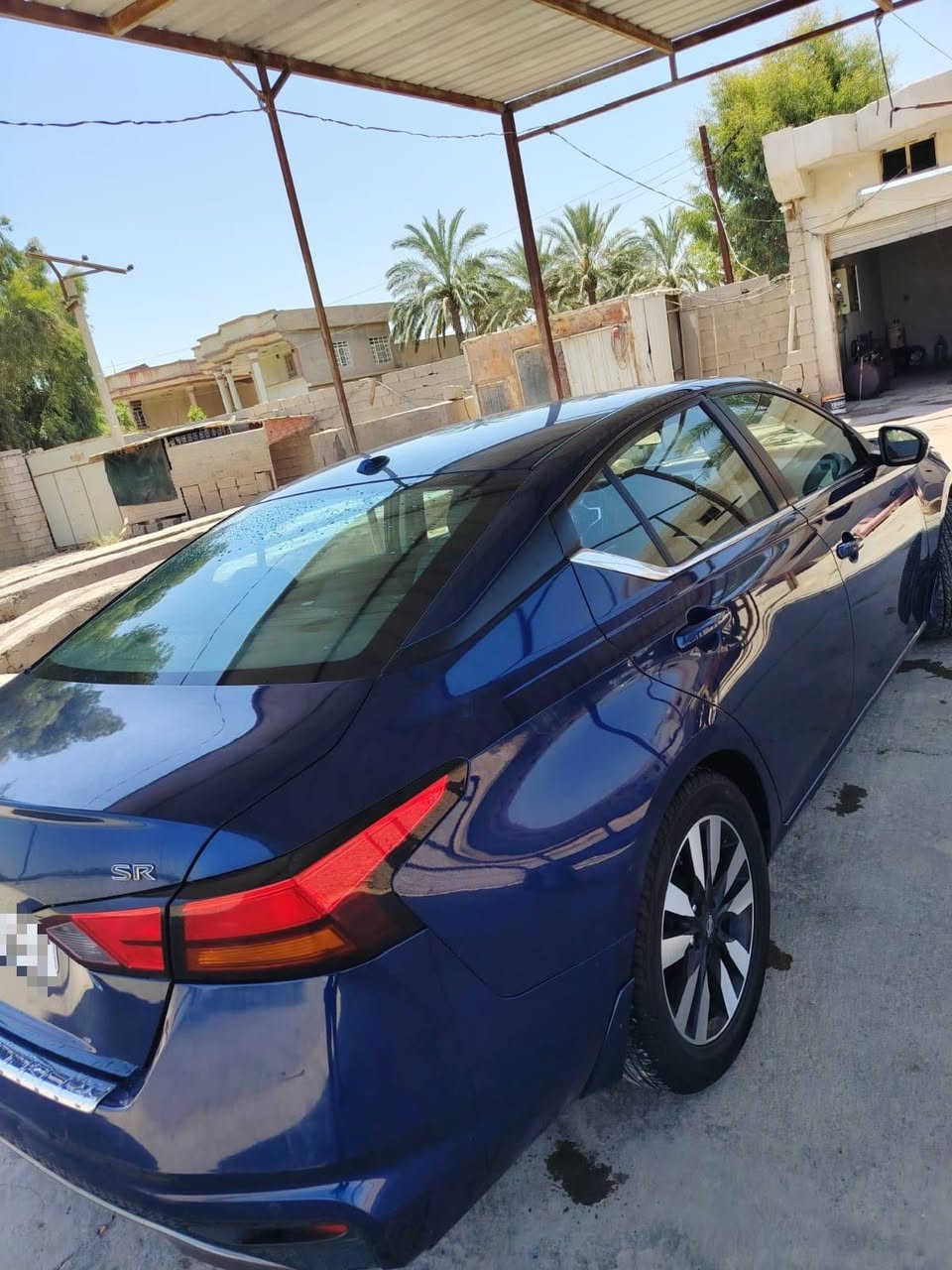 السلام عليكم
نيسان التيما 2022 فئه SR
محرك 2500 
كشنات كهرباء مال السايق 
بصمه تشغيل وابوب
ضرر جامرلغ وبنيد تبديل بلادي
مانع اصطدام
السعر 140 وبيها مجال للشراي
مكان السياره ديالى
للاستفسار اكثر الاتصال على الرقم
***********
