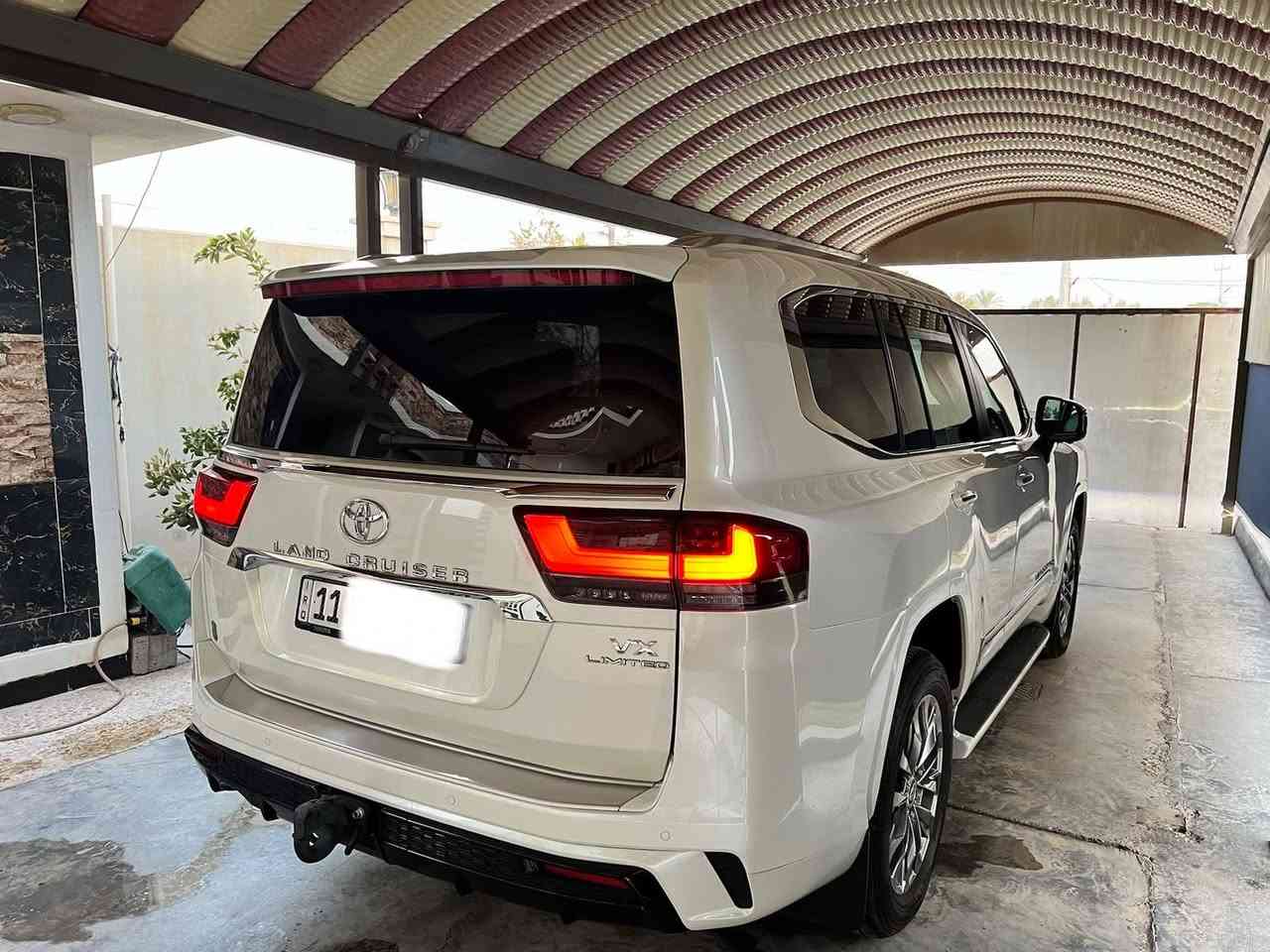 لاندكروز 2024 VX  LIMITED   SAS  
مكفوله من الصبغ والرصع والشخط ماشيه ٤٠٠٠فقط اخت الزيرو مغلفه PPF ومغلفه الكشنات والارضيات ب ٤٠٠دولار غراضها بالصندوق ممشدودات اخوان السياره مضمومه تعتبر زيرو السعر ٧٧٠ورقه المكان الانبار رقم بغداد تحويل مباشر 
***********
